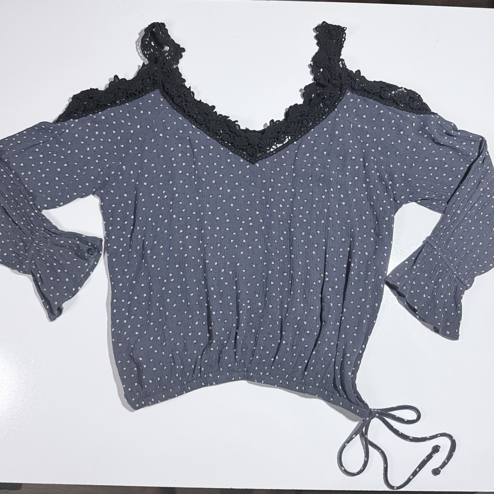Wild Moss Navy Polka Dot Cold Shoulder Top Black Lace Trim V-Neck Blouse XL